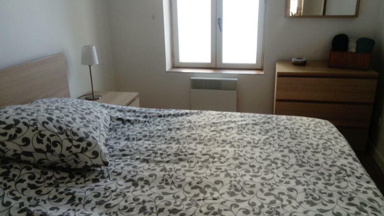 Gîte les 3 tours 1e étage Carcassonne Extérieur photo