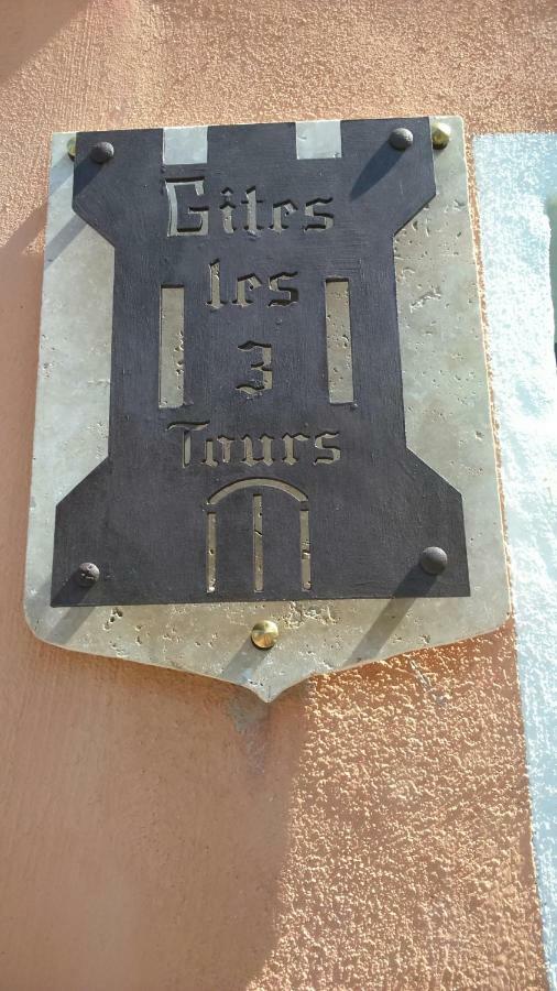 Gîte les 3 tours 1e étage Carcassonne Extérieur photo